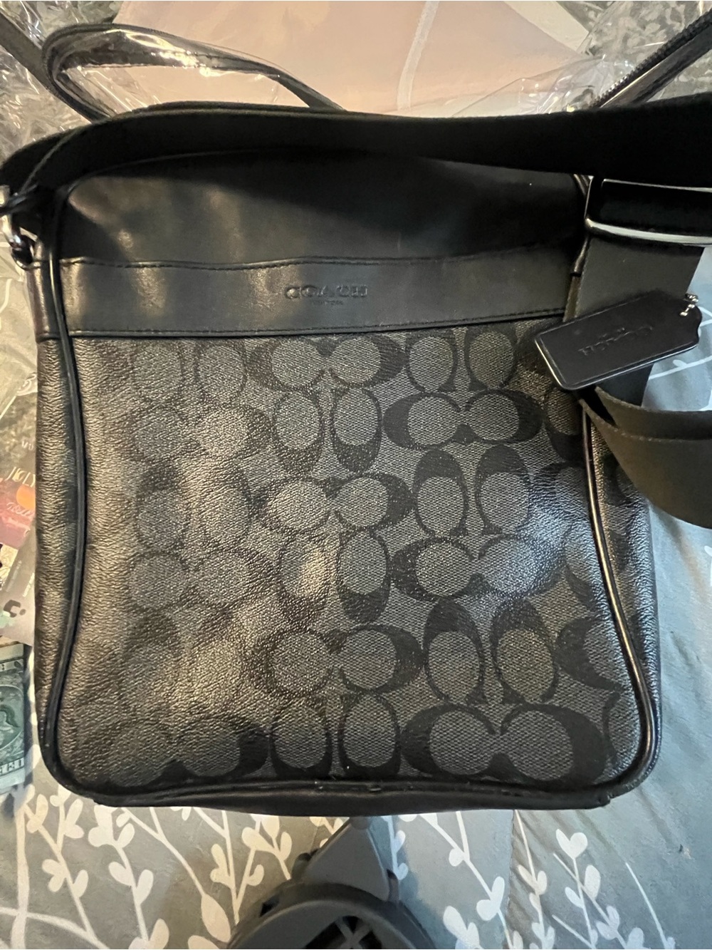 Coach Men's Black Signature Messenger Crossbody